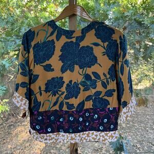 Boden Women's Colorful Floral Print Short Sleeve Top Size 2